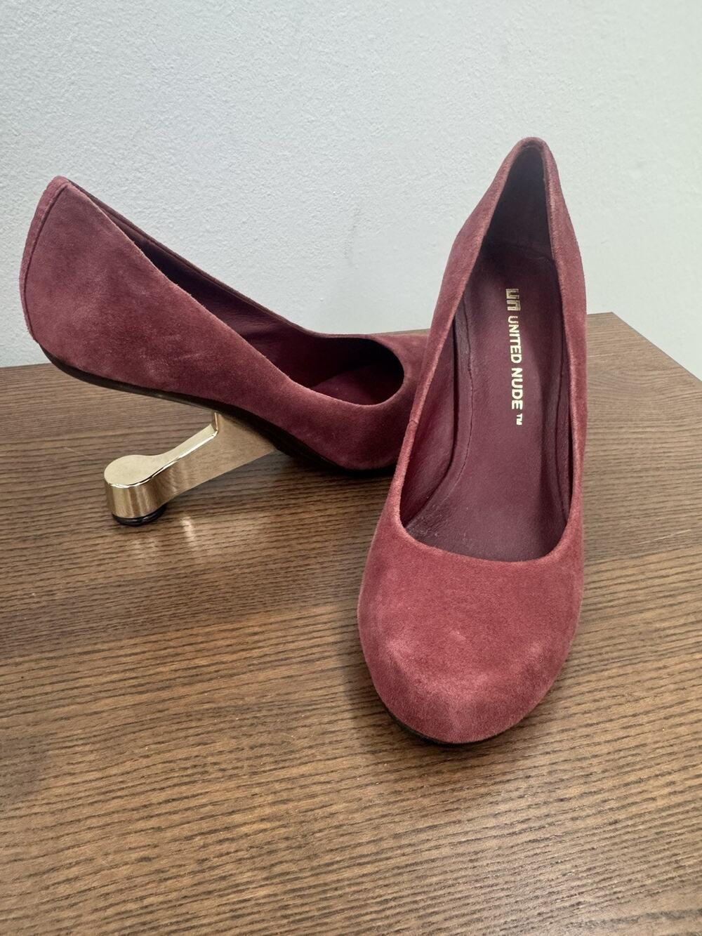 United Nude Eamz Pump Raspberry fade Patent Leather Size 39 Women's Shoes US 8.5